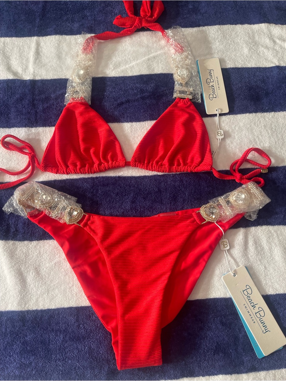 NWT beach bunny bikini Jazmine Love ❤️ red beautiful XL top/L bottoms - Picture 2 of 14
